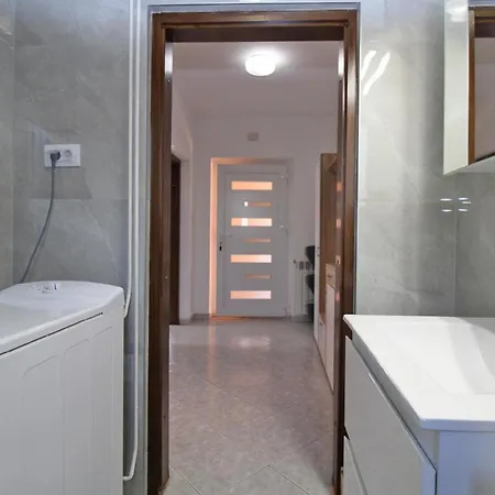Fuer 5 Personen Ca 50 Qm In Fazana, Istrien Istrische Riviera *