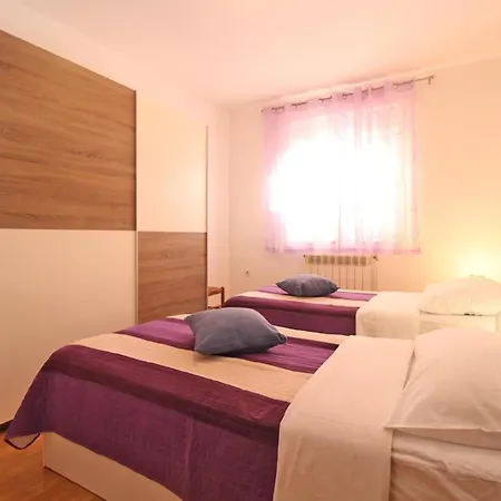 Fuer 5 Personen Ca 50 Qm In Fazana, Istrien Istrische Riviera Apartment Fazana